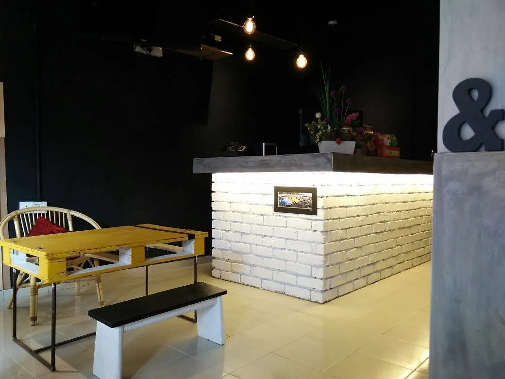 Monkey Motel Cafe Malacca Maison d'hôtes